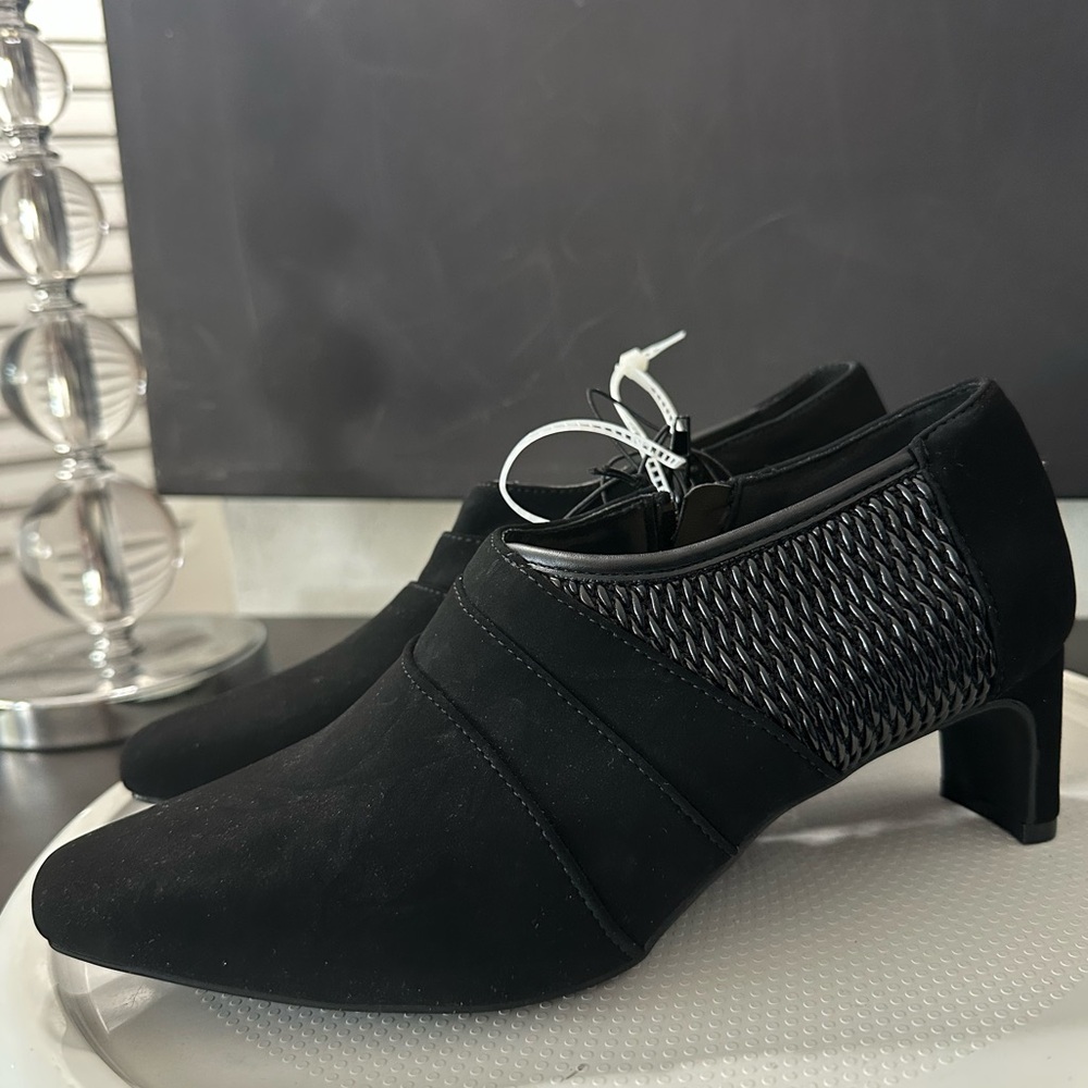🆕Andiamo Suede Heels